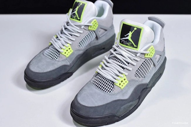 4 Neon Jordan Air SE CT5342-007 0820